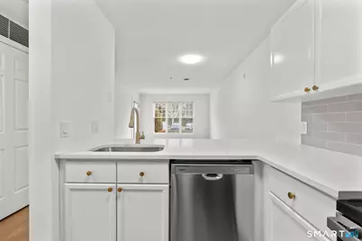 468 Main Street #111, East Lyme, CT 06357 - Photo 31