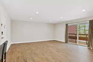 92 Wilton Crest, Wilton, CT 06897 - Photo 3