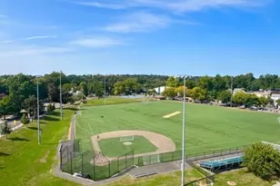 215 Stillwater Ave, Stamford, CT 06902 - Photo 17