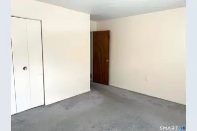 29 Savin Park #29, West Haven, CT 06516 - Photo 9