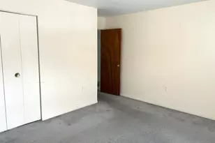 29 Savin Park, West Haven, CT 06516 - Photo 9