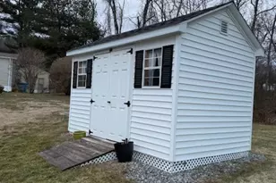 66 Rainbow Dr, Montville, CT 06382 - Photo 5