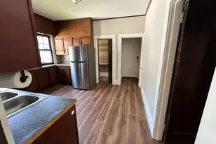 304 Edgewood St, Hartford, CT 06112 - Photo 19
