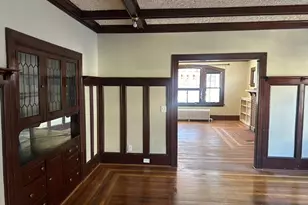 304 Edgewood St, Hartford, CT 06112 - Photo 11