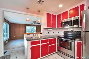 143 Valley Crest Dr, Wethersfield, CT 06109 - Photo 15