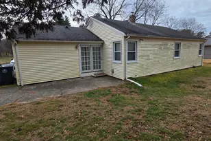 14 Jolley Rd, Plainfield, CT 06239 - Photo 3