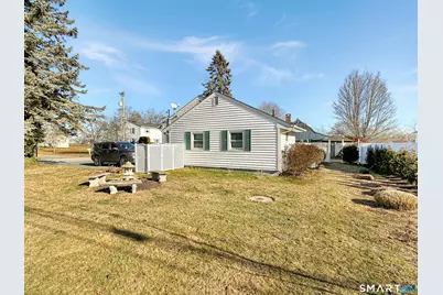 61 Smith Street, East Lyme, CT 06357 - Photo 5