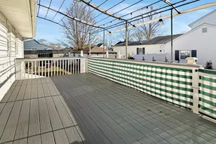 61 Smith St, East Lyme, CT 06357 - Photo 21