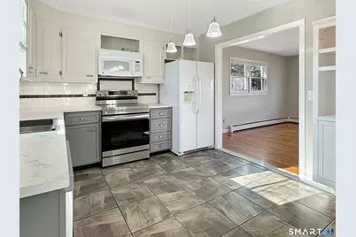 61 Smith Street, East Lyme, CT 06357 - Photo 19