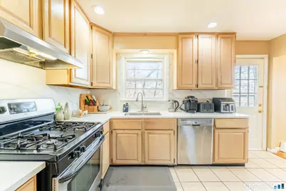 6 Maple Circle, Monroe, CT 06468 - Photo 11