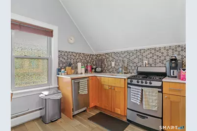 28 Dolsen Place, Stamford, CT 06901 - Photo 23