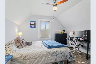 28 Dolsen Place, Stamford, CT 06901 - Photo 25