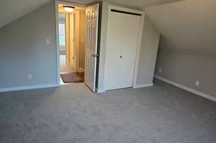 242 Elm St, Enfield, CT 06082 - Photo 15