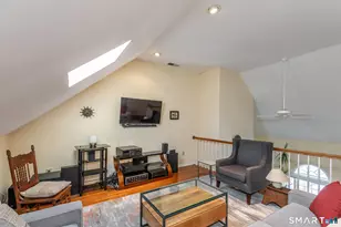 74 Woodbury Hl, Woodbury, CT 06798 - Photo 9