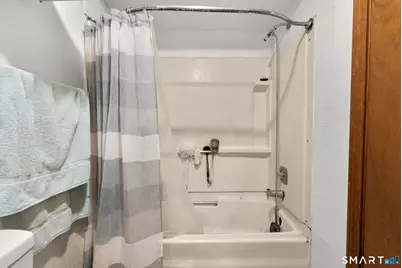 23 North 1st Street, Meriden, CT 06451 - Photo 11