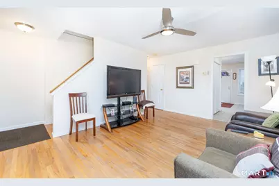 240 Wesley Street #APT 4, Waterbury, CT 06708 - Photo 9