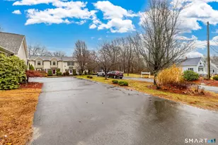 240 Wesley St, Waterbury, CT 06708 - Photo 27