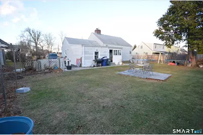 855 Burnsford Avenue, Bridgeport, CT 06606 - Photo 3