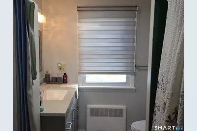 855 Burnsford Avenue, Bridgeport, CT 06606 - Photo 19