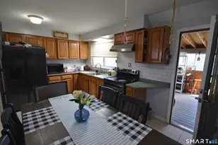 855 Burnsford Ave, Bridgeport, CT 06606 - Photo 13