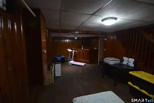 855 Burnsford Ave, Bridgeport, CT 06606 - Photo 33