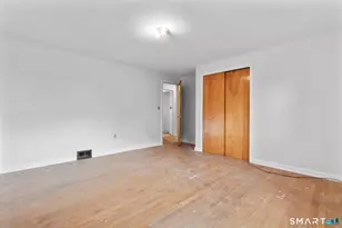 46 N Cliff St, Ansonia, CT 06401 - Photo 15