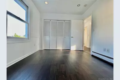 826 Oldfield Road #2nd Fl+3rd Fl, Fairfield, CT 06824 - Photo 9