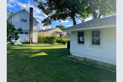 826 Oldfield Road #2nd Fl+3rd Fl, Fairfield, CT 06824 - Photo 15