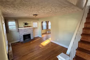 11 Ford Ave, Norwich, CT 06360 - Photo 5