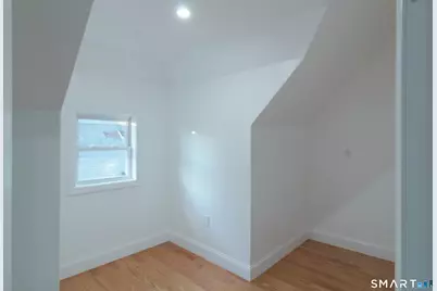 40 Elizabeth Street #3, Waterbury, CT 06704 - Photo 9