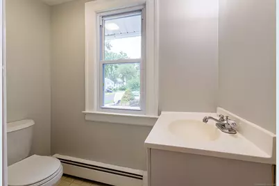 101 Englewood Avenue, West Hartford, CT 06110 - Photo 13