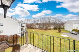 65 Carriage Dr, Milford, CT 06460 - Photo 19