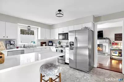 22 Harnish Lane, Wallingford, CT 06492 - Photo 9