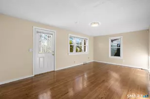 7 Ipswich St, West Haven, CT 06516 - Photo 19