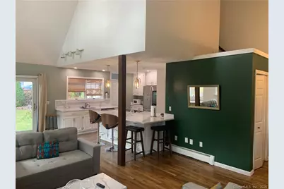 9 Beech Street, Farmington, CT 06032 - Photo 3