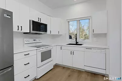 70 Archer Lane, Stamford, CT 06905 - Photo 5