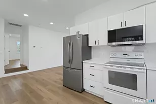 70 Archer Ln, Stamford, CT 06905 - Photo 7