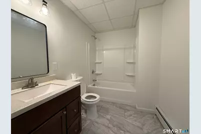 53 Mahl Avenue, Hartford, CT 06120 - Photo 11