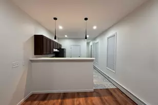 53 Mahl Ave, Hartford, CT 06120 - Photo 3