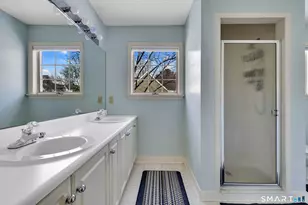 17 Harwich Ln, West Hartford, CT 06117 - Photo 25