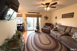 30 Julia Ct, East Windsor, CT 06016 - Photo 15