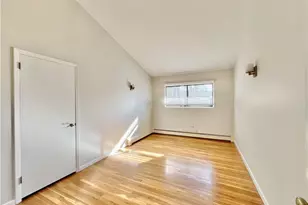 14 Constance Ln, Stamford, CT 06903 - Photo 21