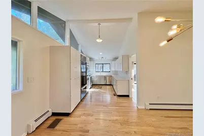 14 Constance Lane, Stamford, CT 06903 - Photo 13