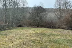 214 Warsaw St, Deep River, CT 06417 - Photo 25