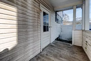 10 Frances Ave, Norwalk, CT 06854 - Photo 9