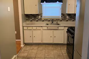 27 Jerry Rd, East Hartford, CT 06118 - Photo 13