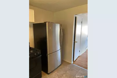 27 Jerry Road, East Hartford, CT 06118 - Photo 5