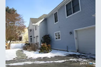 139 Wyndover Lane, Stamford, CT 06902 - Photo 3