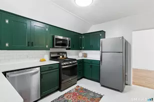 190 Montauk Ave, New London, CT 06320 - Photo 15