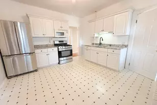 190 Montauk Ave, New London, CT 06320 - Photo 3
